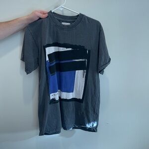 Women’s Gray Graphic T-Shirt